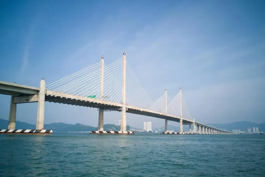아파트 Cozysuite3R2B#5Mintopenangbridge 페라이